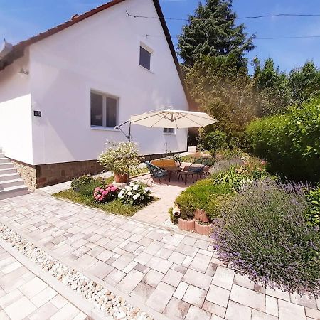 Apartman Nikol Тихань Экстерьер фото
